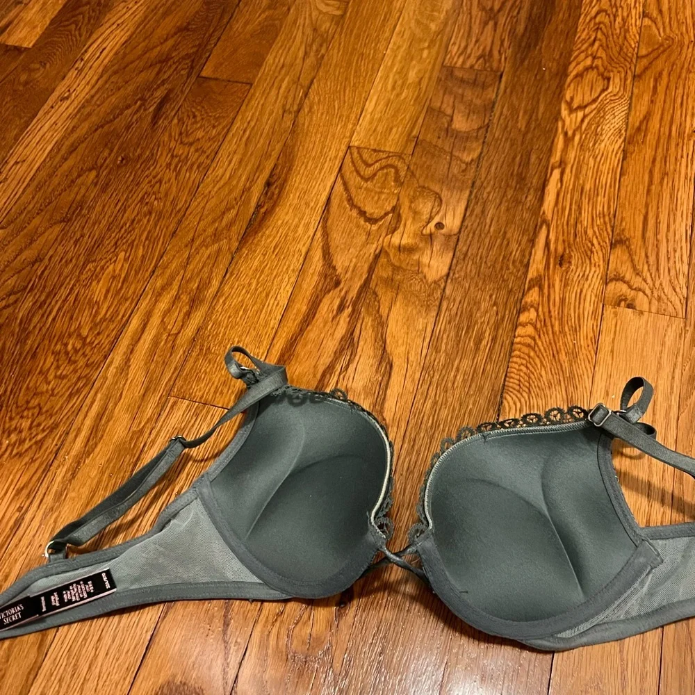 Green Lace Bombshell Bra - Picture 5 of 5